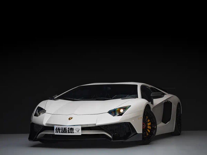 Lamborghini supercar