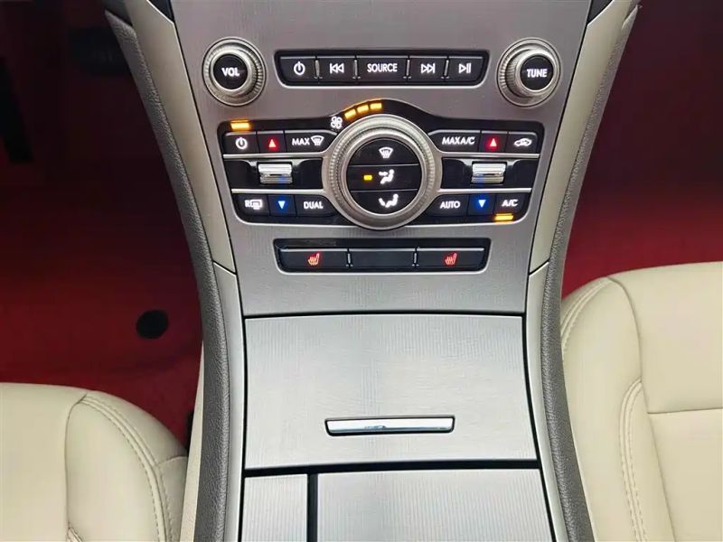 navigator mkz