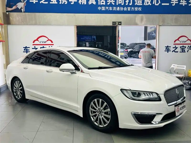 navigator mkz