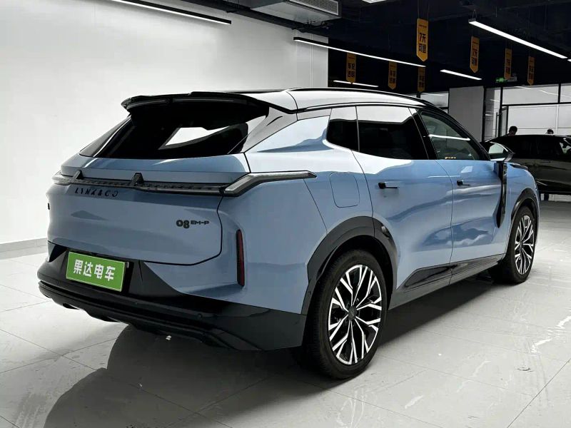 Lynk&co 08