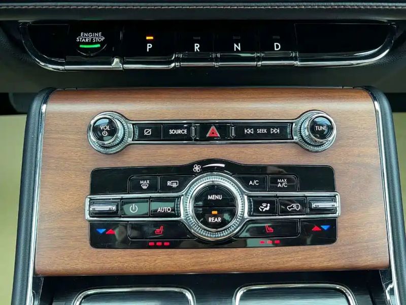 navigator aviator
