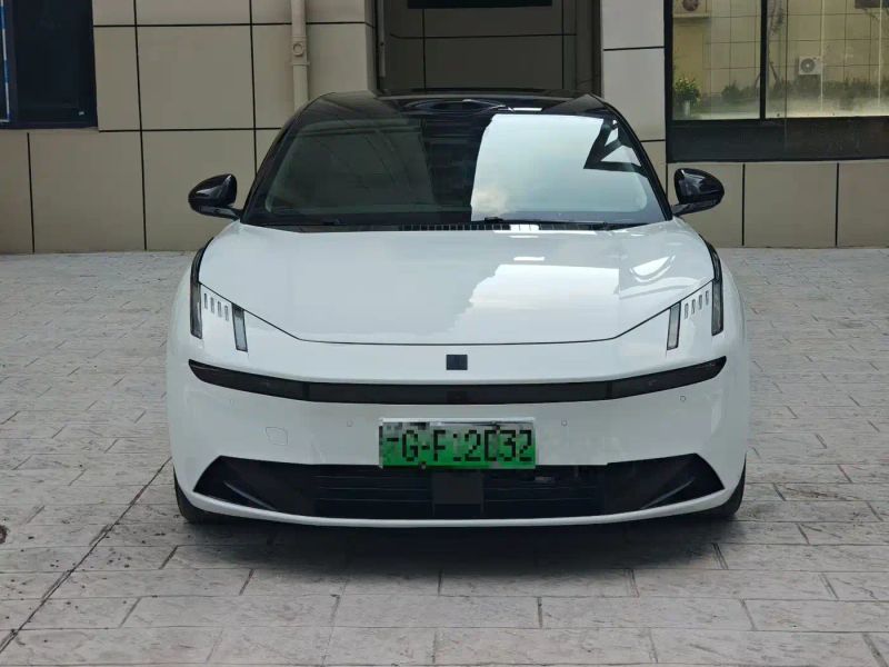 Lynk&co lynk_co_01