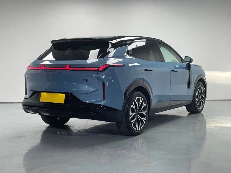 Lynk&co 08