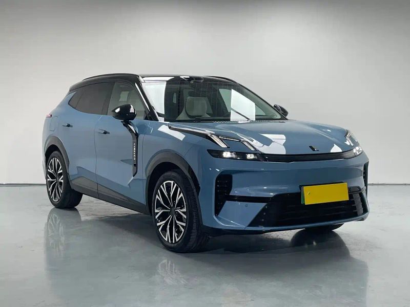Lynk&co 08