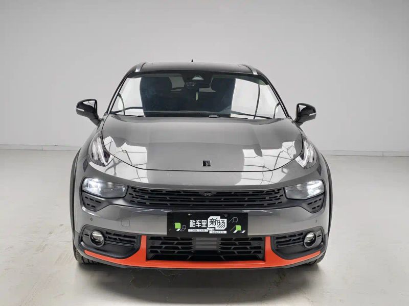 Lynk&co 02