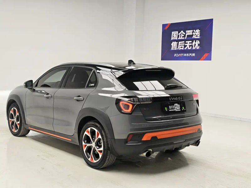 Lynk&co 02