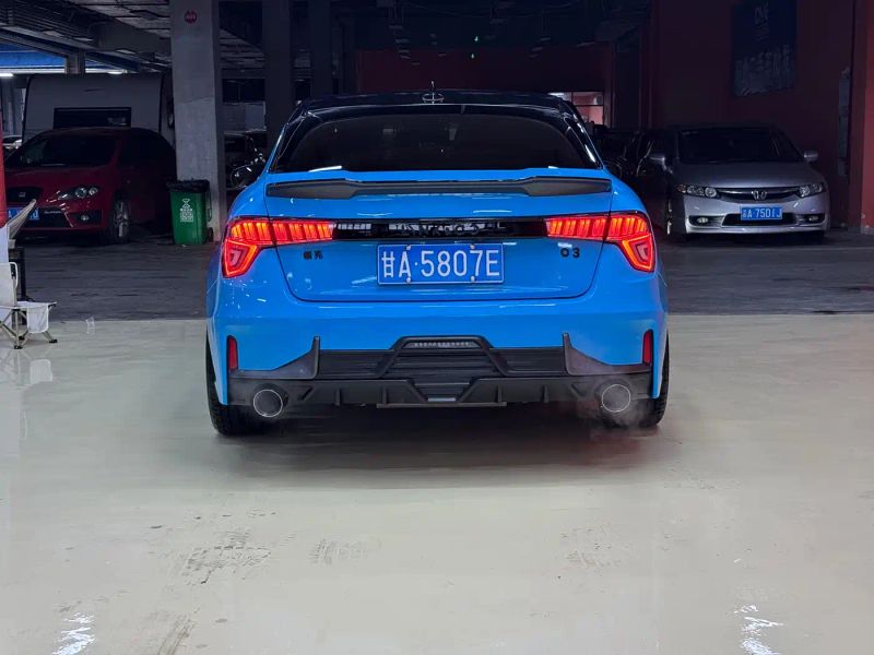 Lynk&co lynk-co-03