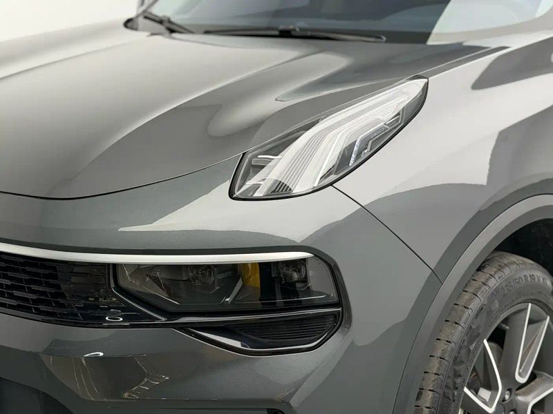 Lynk&co 01
