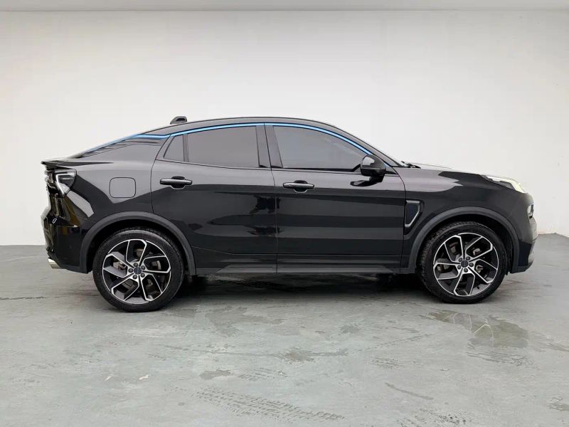 Lynk&co 05