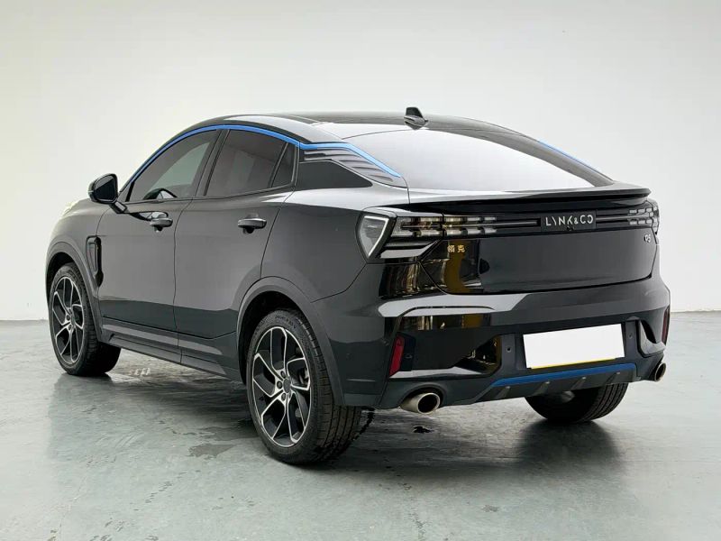 Lynk&co 05