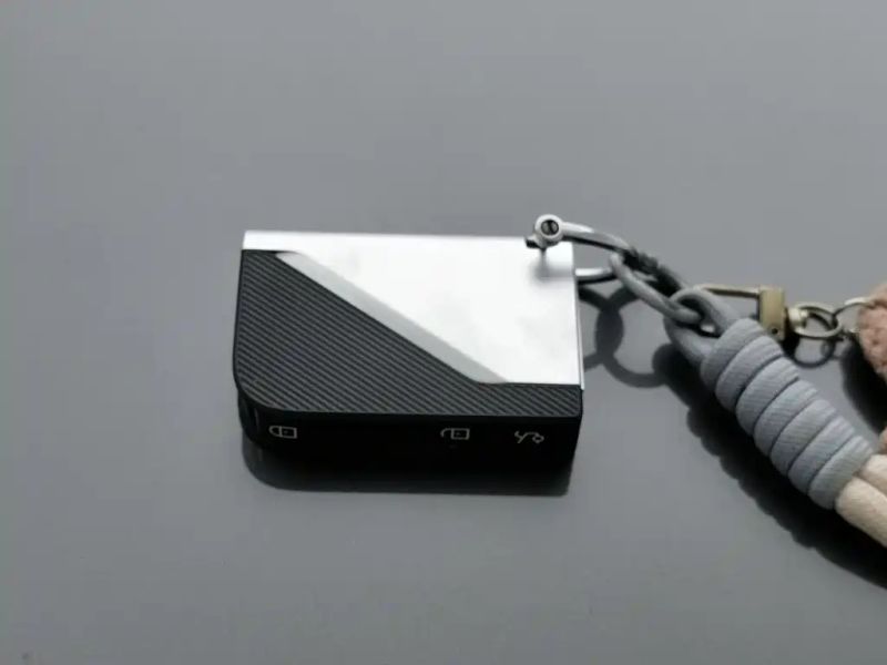 Lynk&co 03