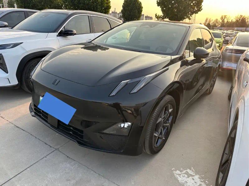 Lynk&co z20