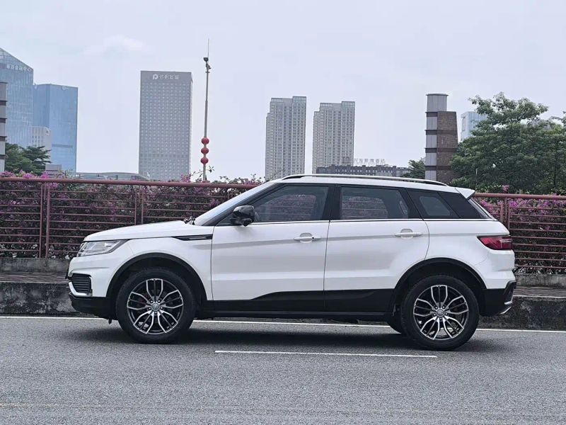 Landwind x7