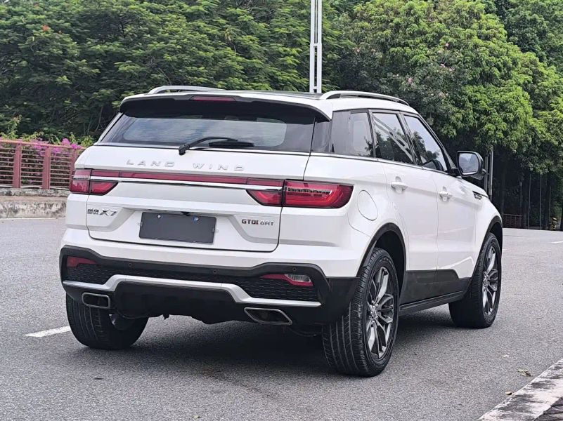 Landwind x7