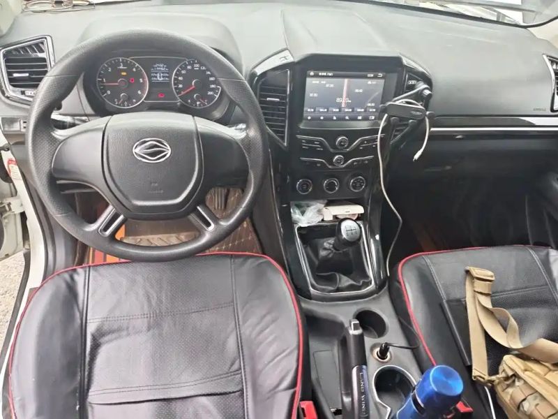 Landwind x8