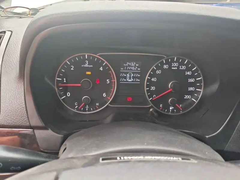 Landwind x8