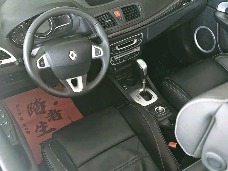 koleos megane