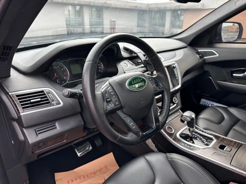 Landwind x7
