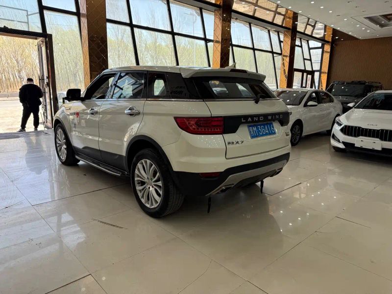 Landwind x7