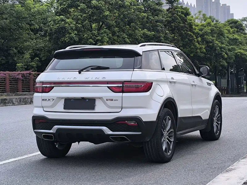 Landwind x7
