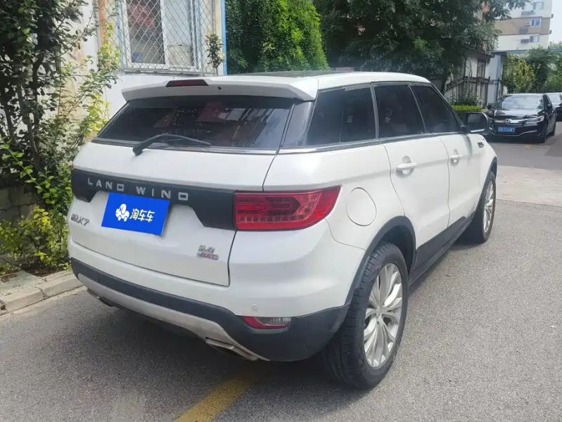 Landwind x7