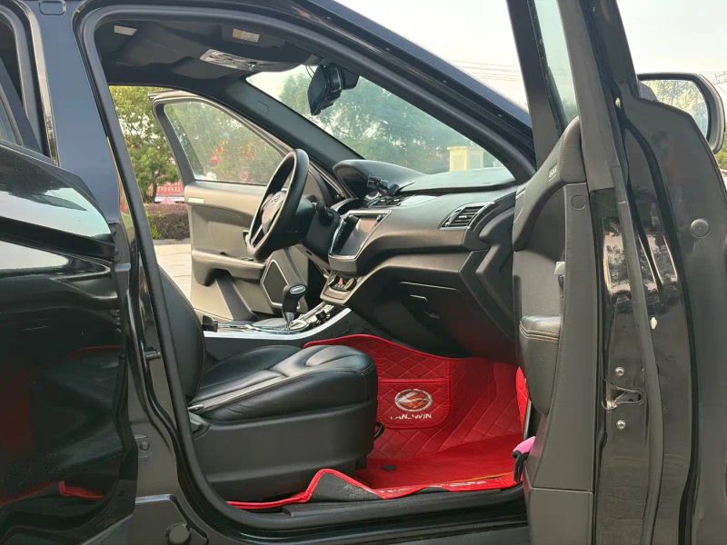 Landwind x7