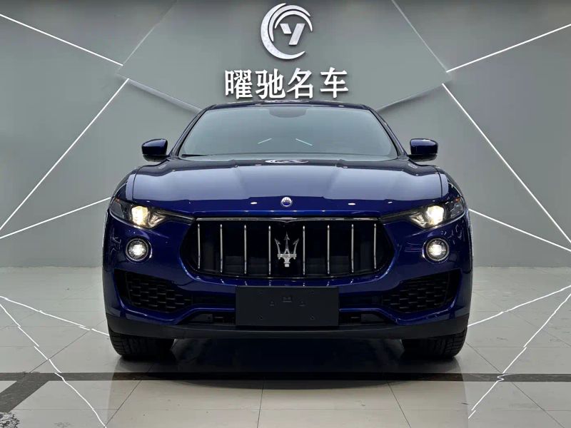 Maserati suv