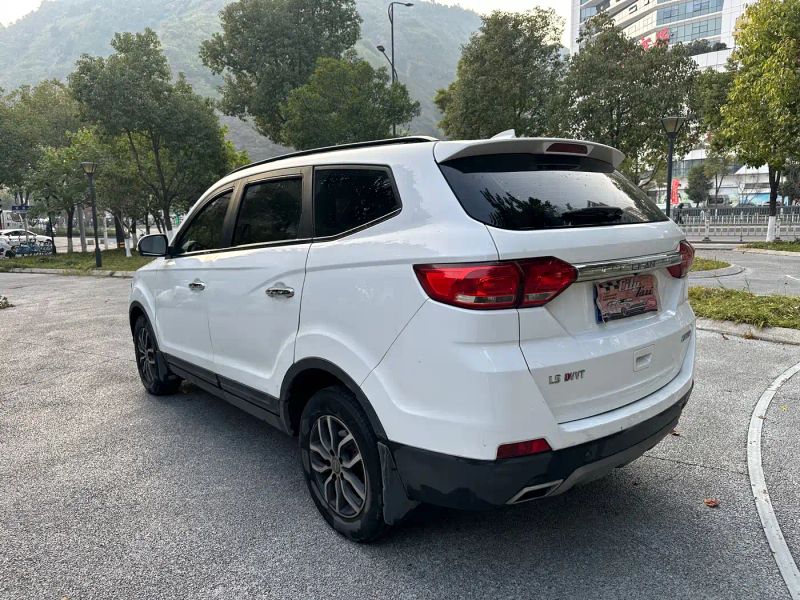 lifan maxus