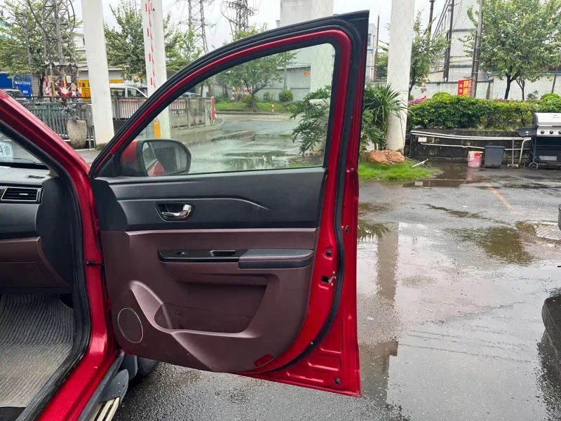 lifan maxus