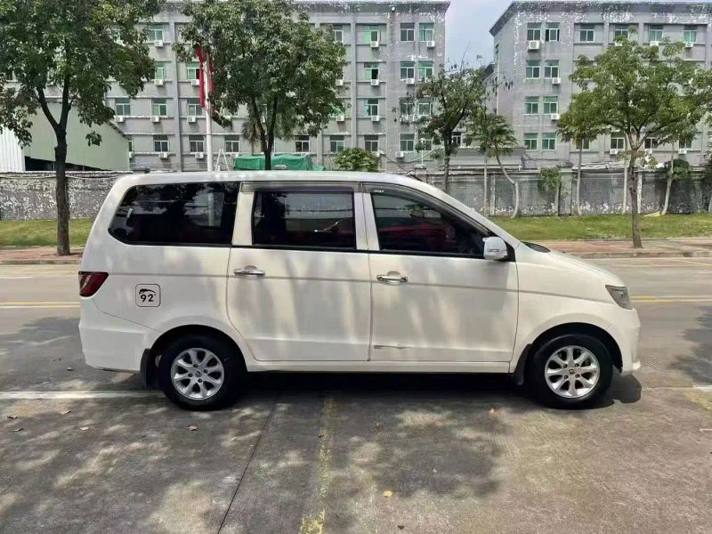 lifan lotus