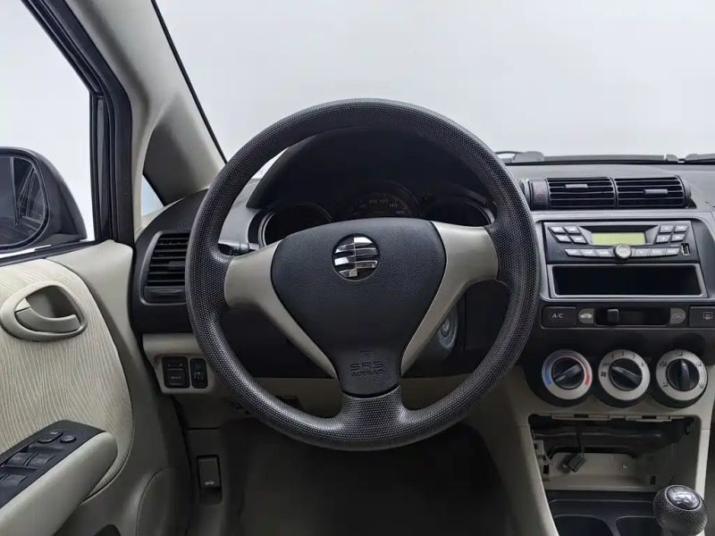 Lease" s1