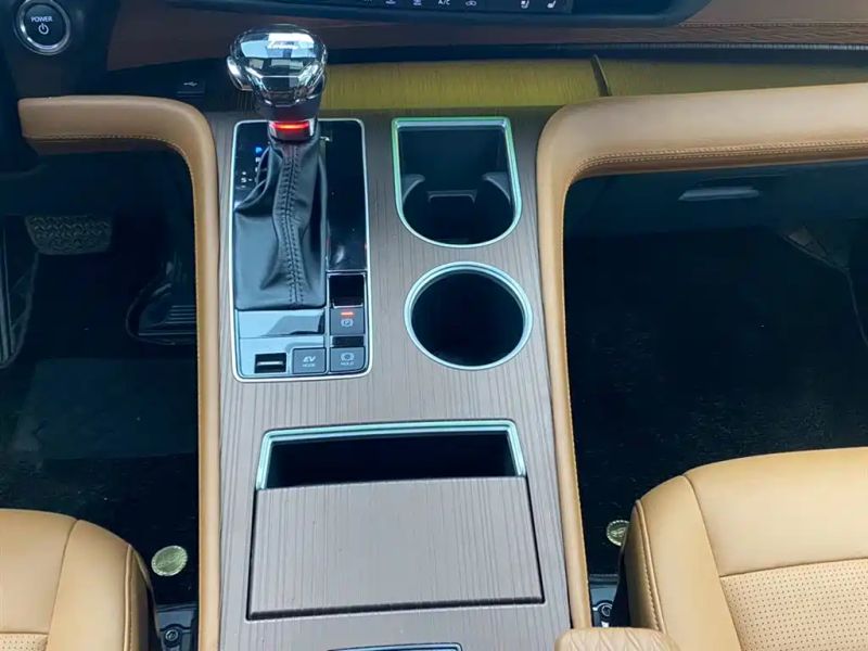lorinsermaybach greyvia