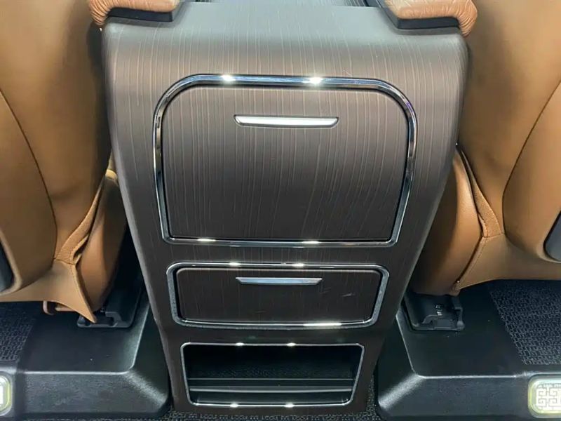 lorinsermaybach greyvia