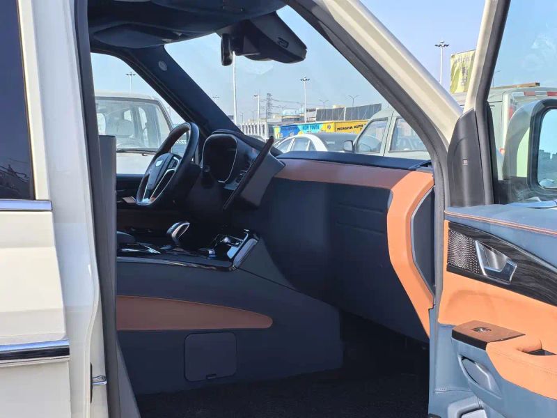 lorinsermaybach lx
