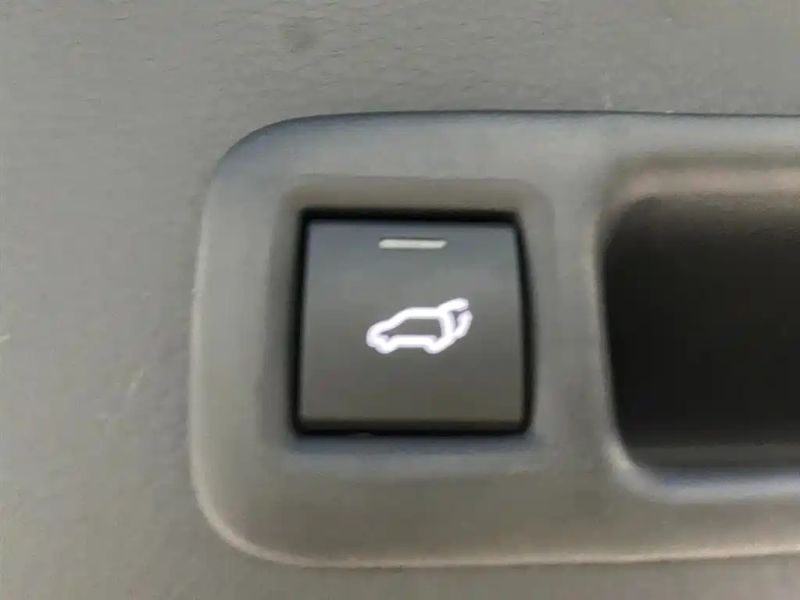 lorinsermaybach greyvia