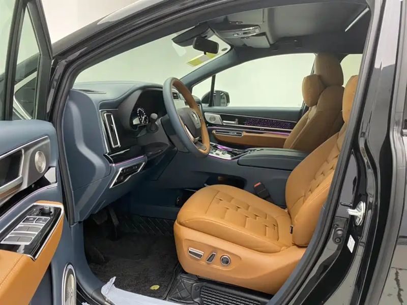 lorinsermaybach greyvia