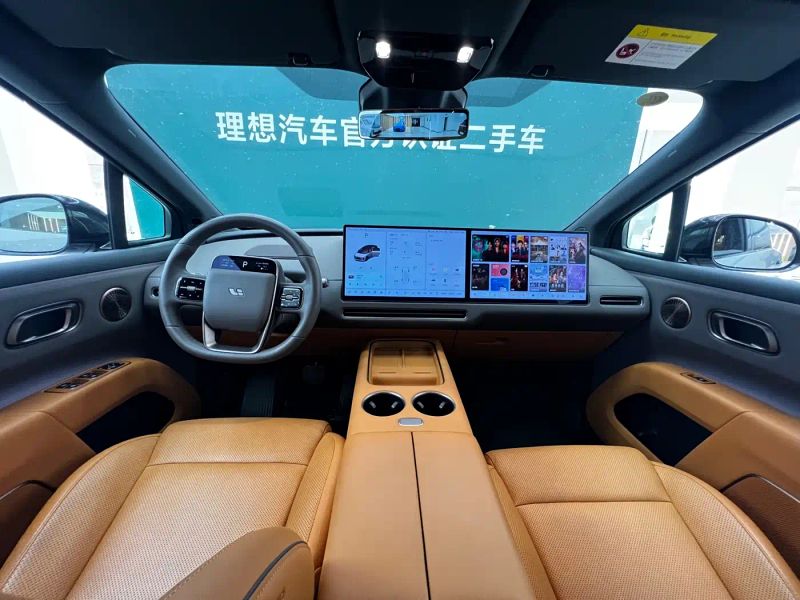 li li-xiang-i8
