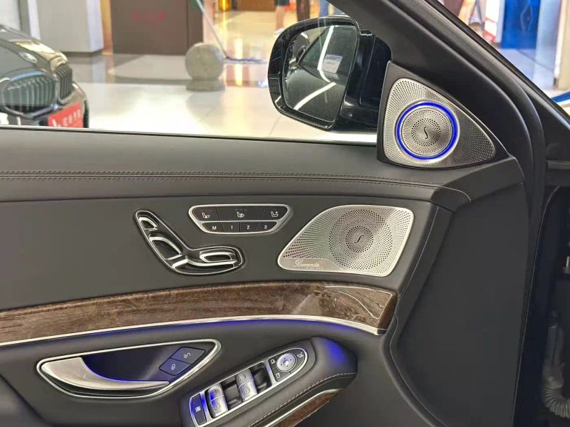 lorinsermaybach sclass