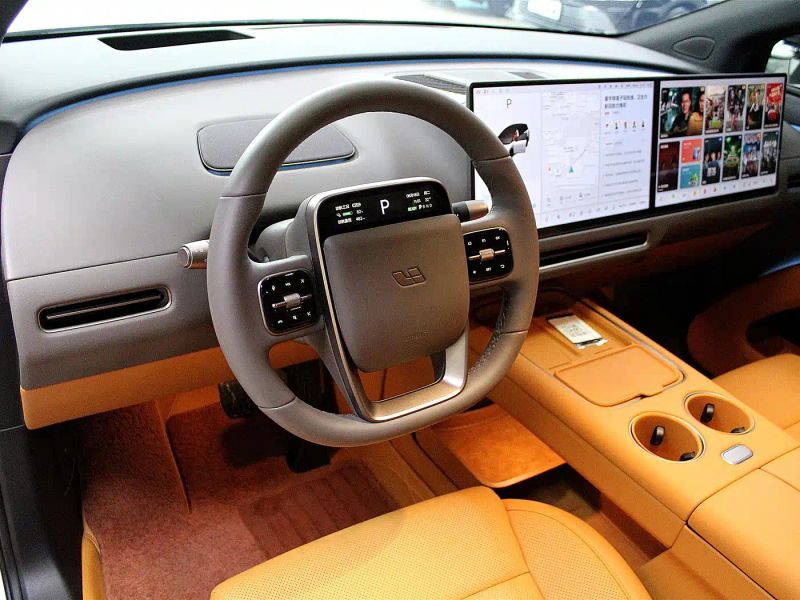li li-xiang-i8