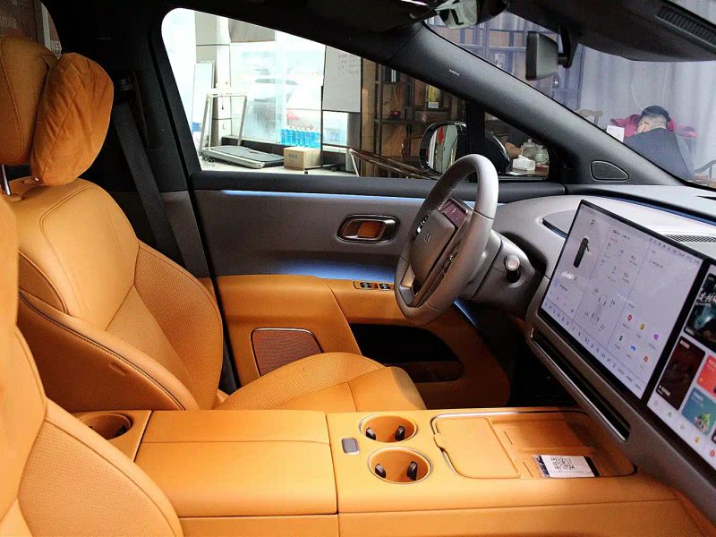 li li-xiang-i8