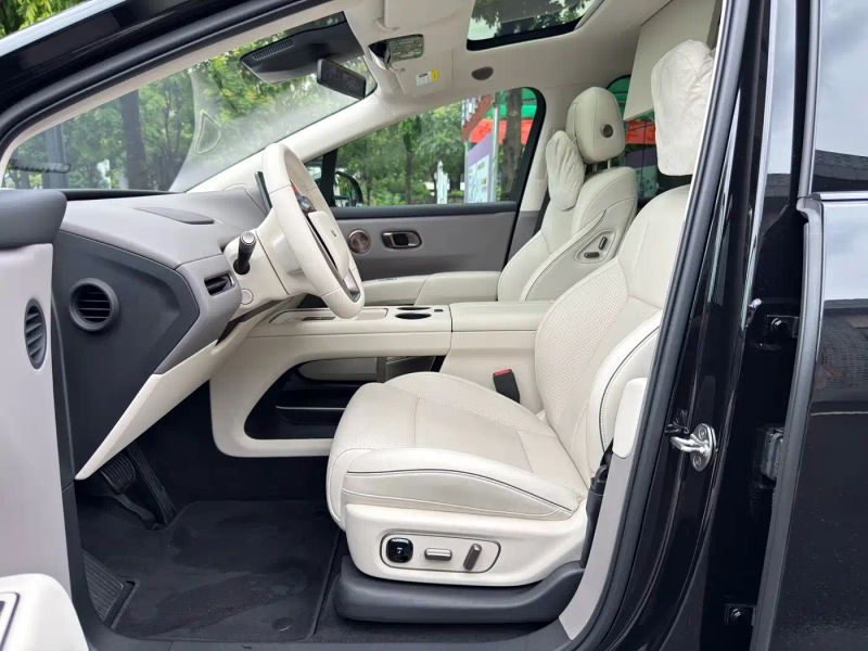 li li-xiang-i8