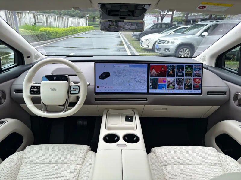 li li-xiang-i8