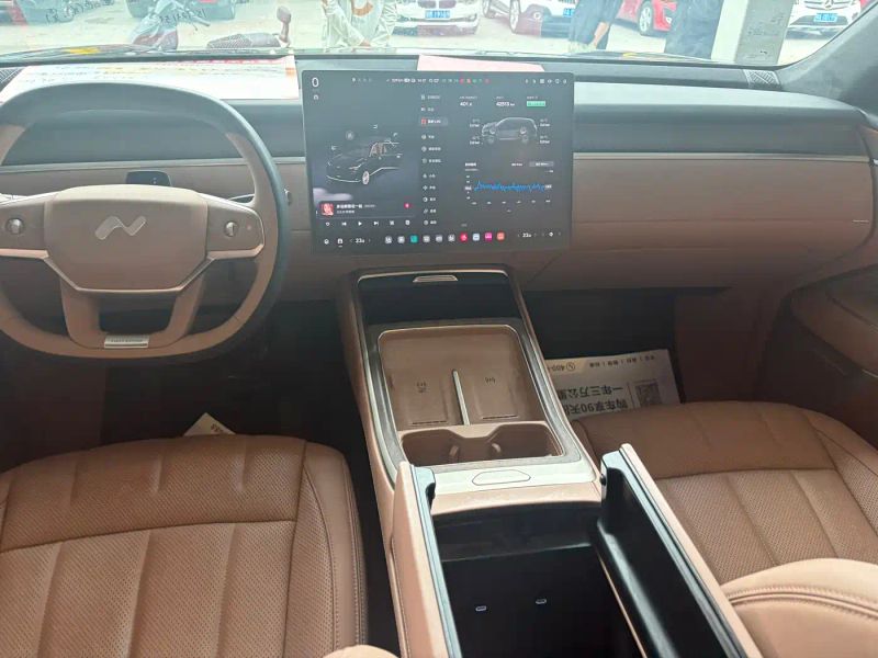 Onvo l90