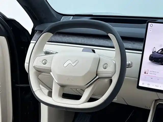Onvo l90