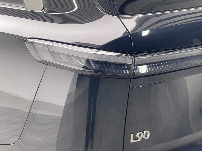 Onvo l90