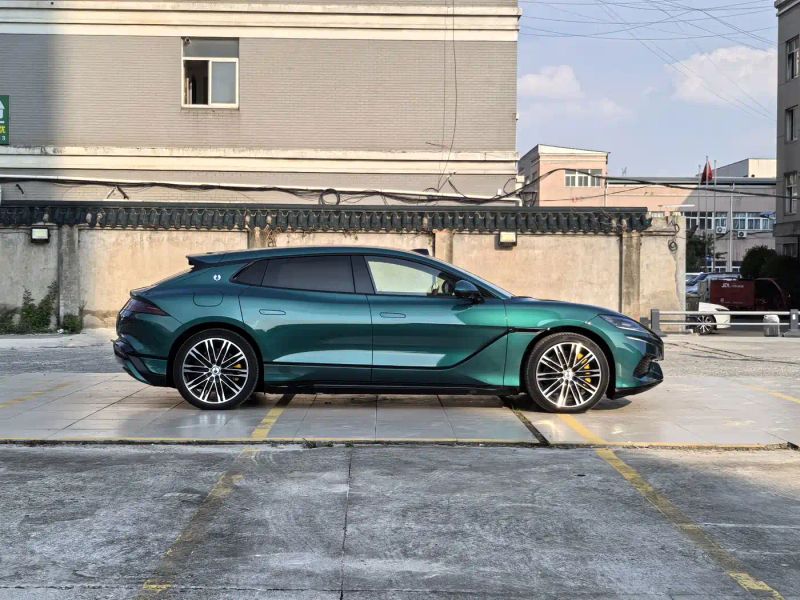Denza z9gt