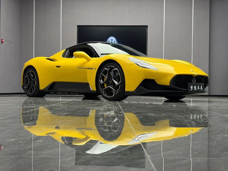 Maserati mc