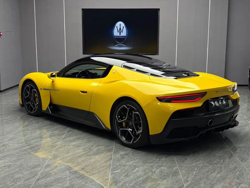 Maserati mc