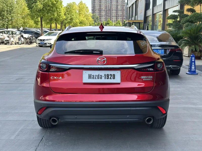 Mazda cx4