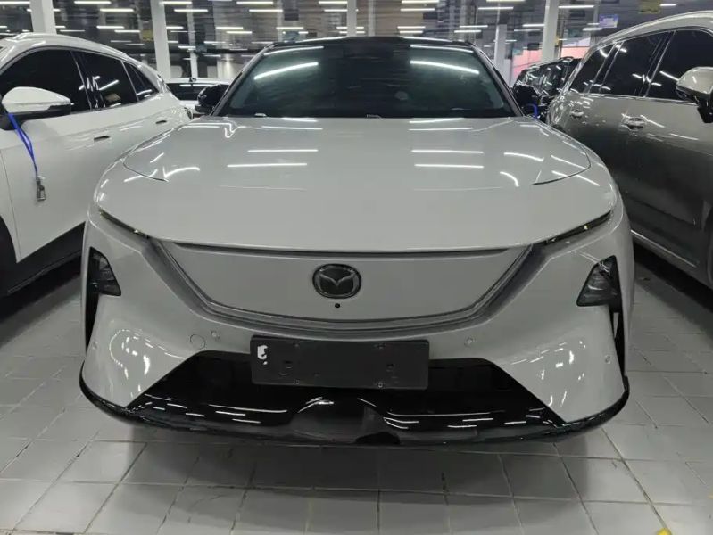 Mazda ez-60